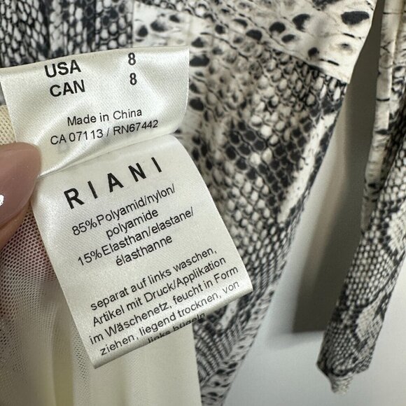 Riani Snake Print V Neck Long Sleeve Dress - Picture 5 of 6